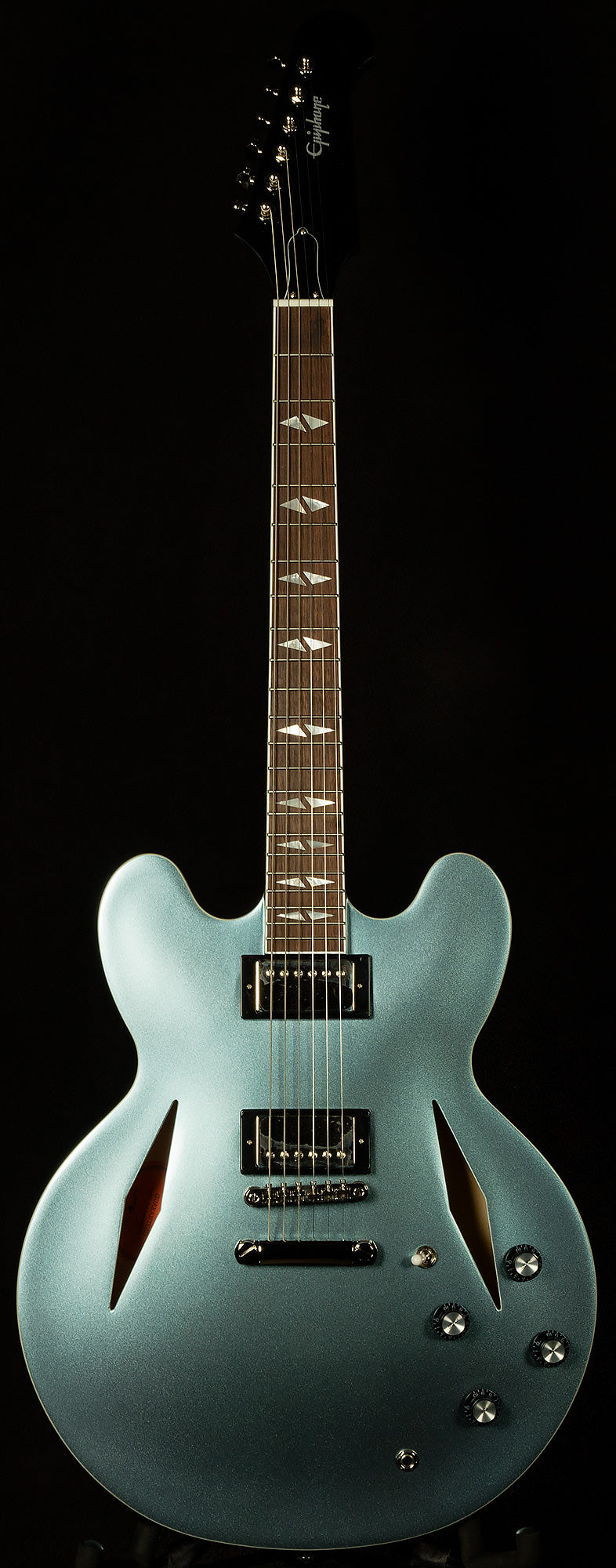 Dave Grohl DG-335 Semi-Hollowbody – Wildwood Guitars