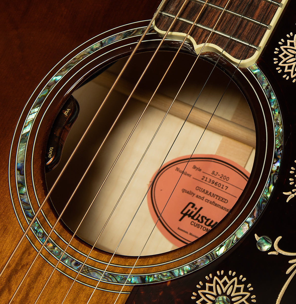 Custom SJ-200 Anniversary Limited Edition - One of 100 Pieces Worldwide