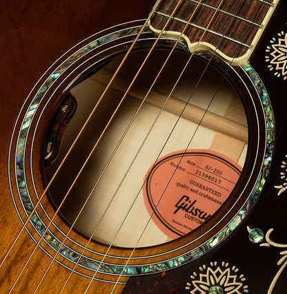 Custom SJ-200 Anniversary Limited Edition - One of 100 Pieces Worldwide