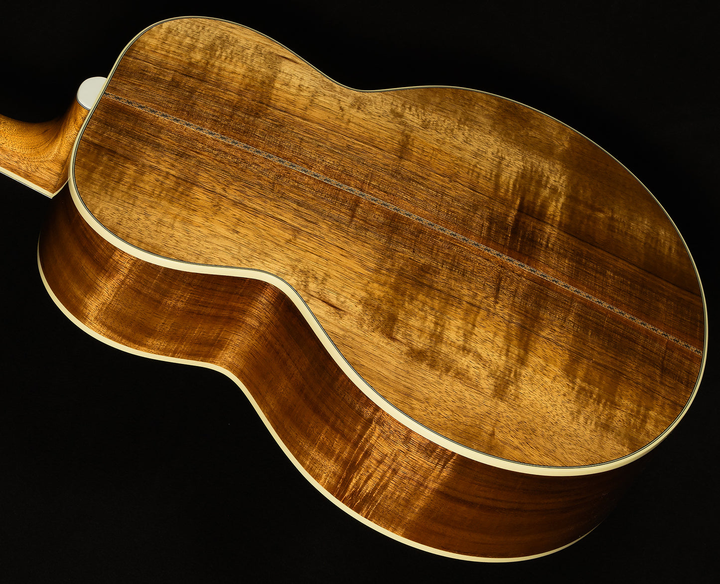 Custom Shop Artisan Series SJ-200 Elegant Koa