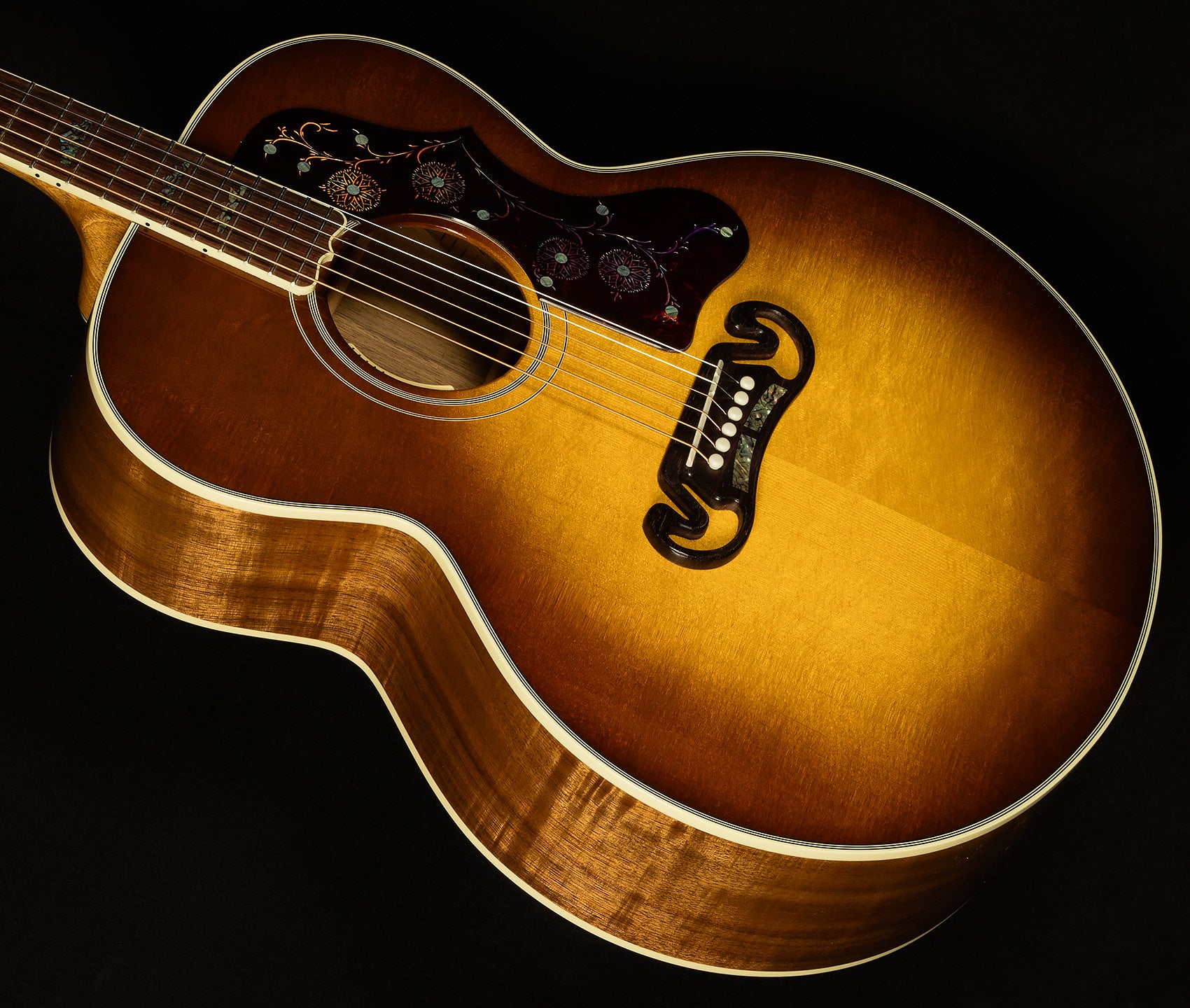 Custom Shop Artisan Series SJ-200 Elegant Koa