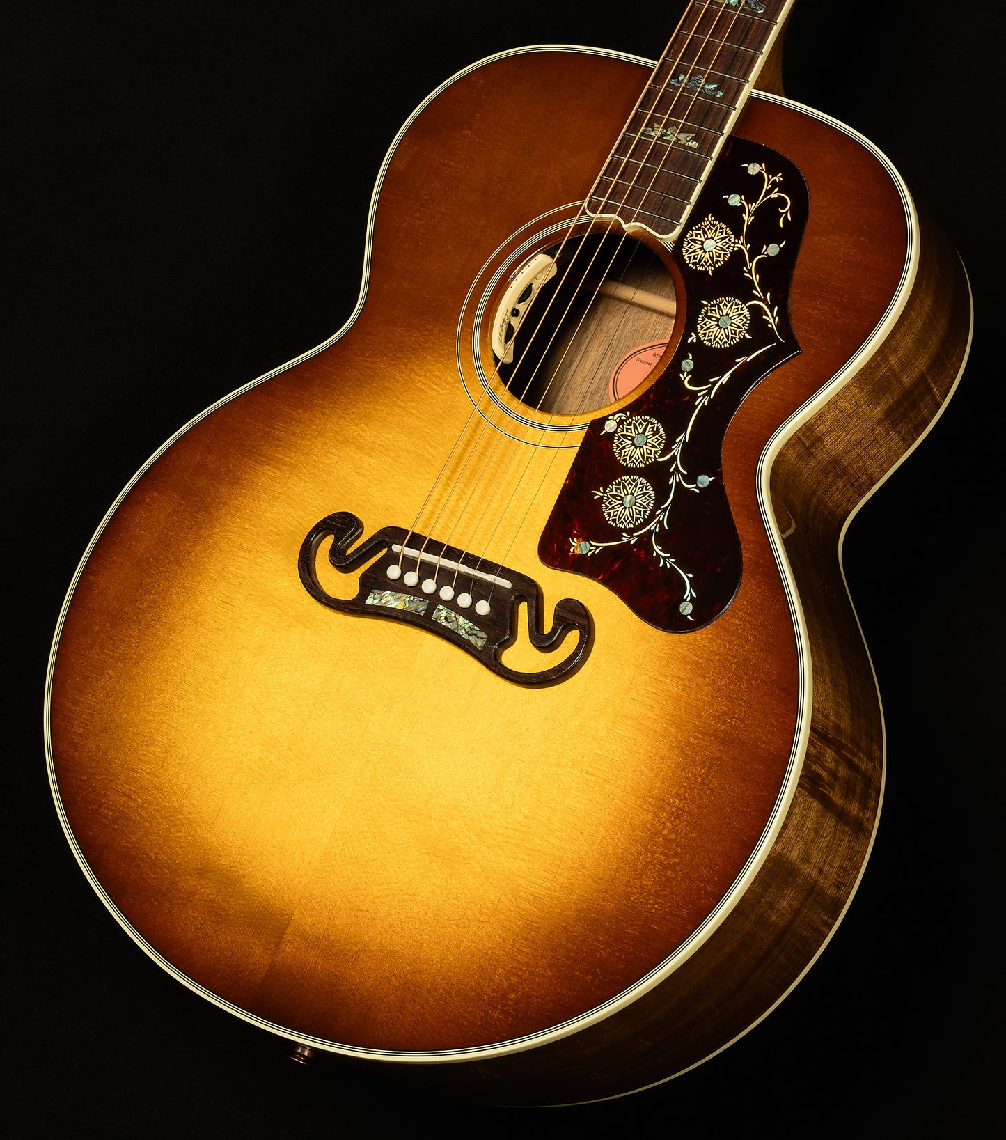 Custom Shop Artisan Series SJ-200 Elegant Koa