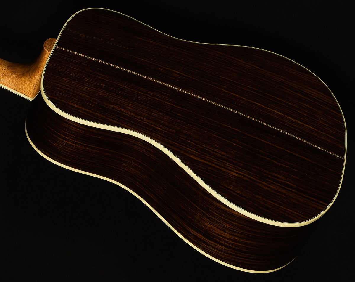 Modern Collection Songwriter Recording Artist with HiFi DNA
