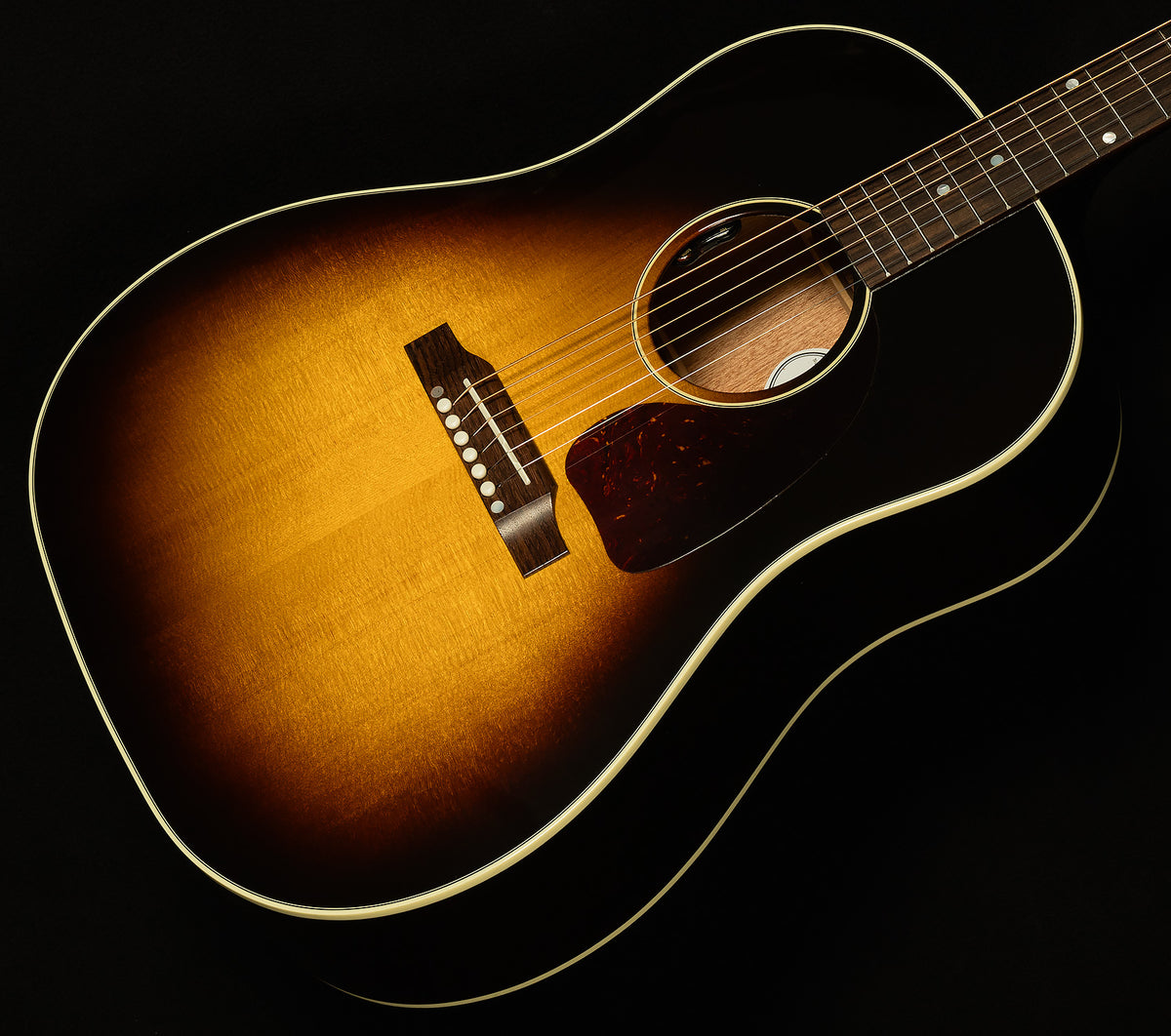 Modern Collection J-45 Standard with HiFi DNA