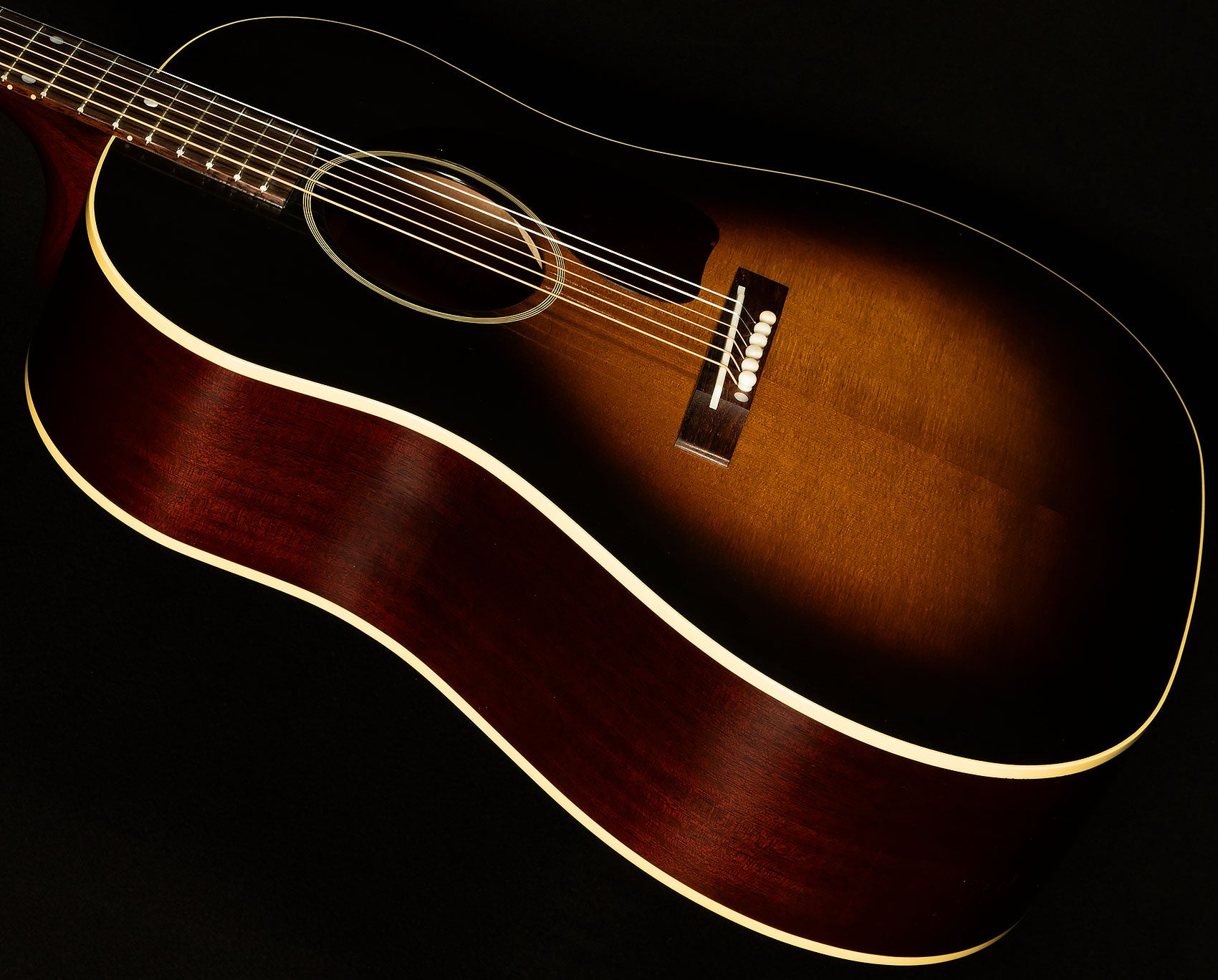 Custom Shop 1942 Banner J-45