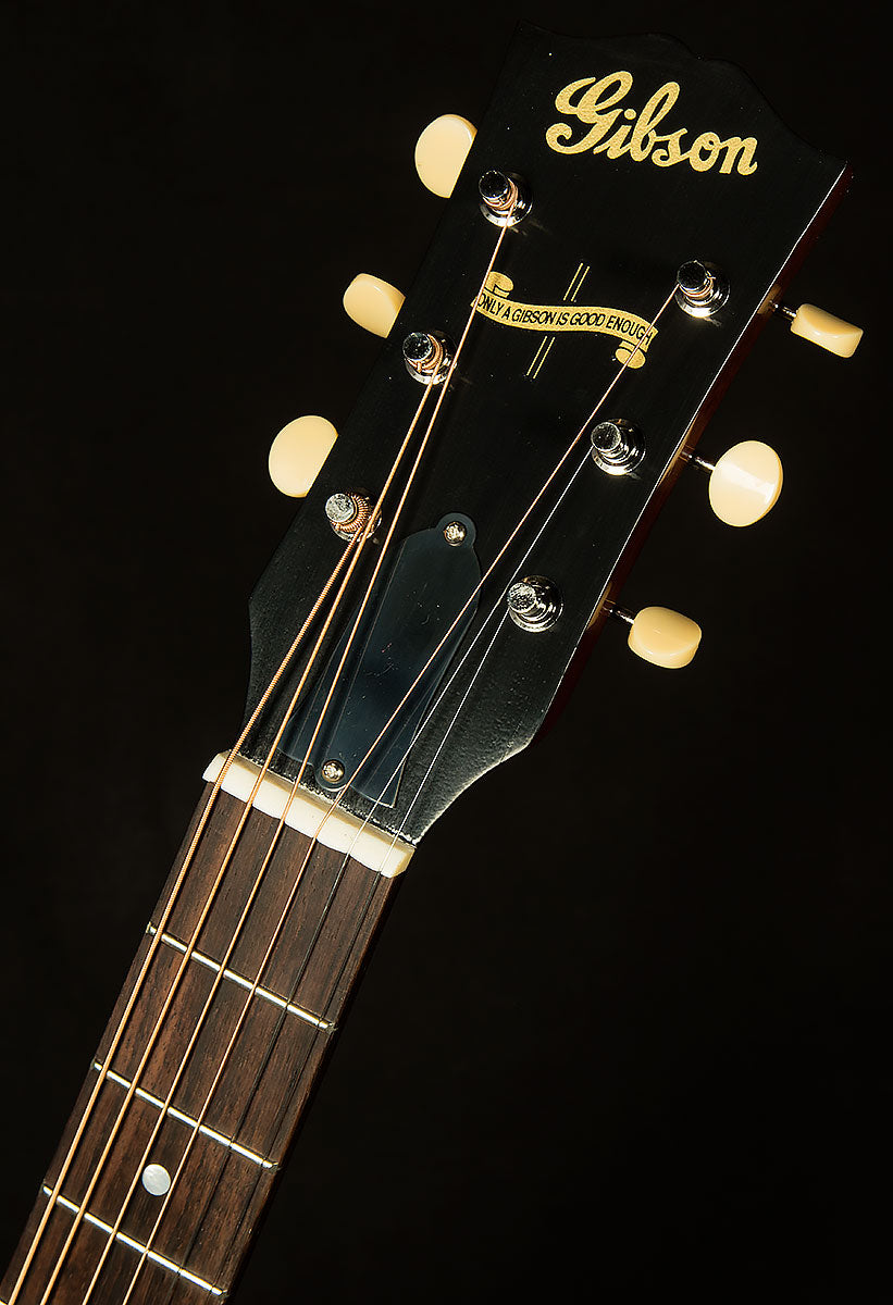 Custom Shop 1942 Banner J-45