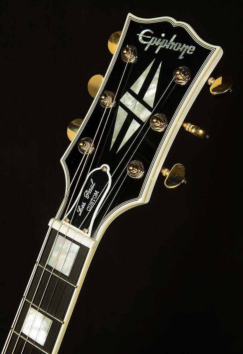 Inspired by Gibson Custom Shop Les Paul Custom