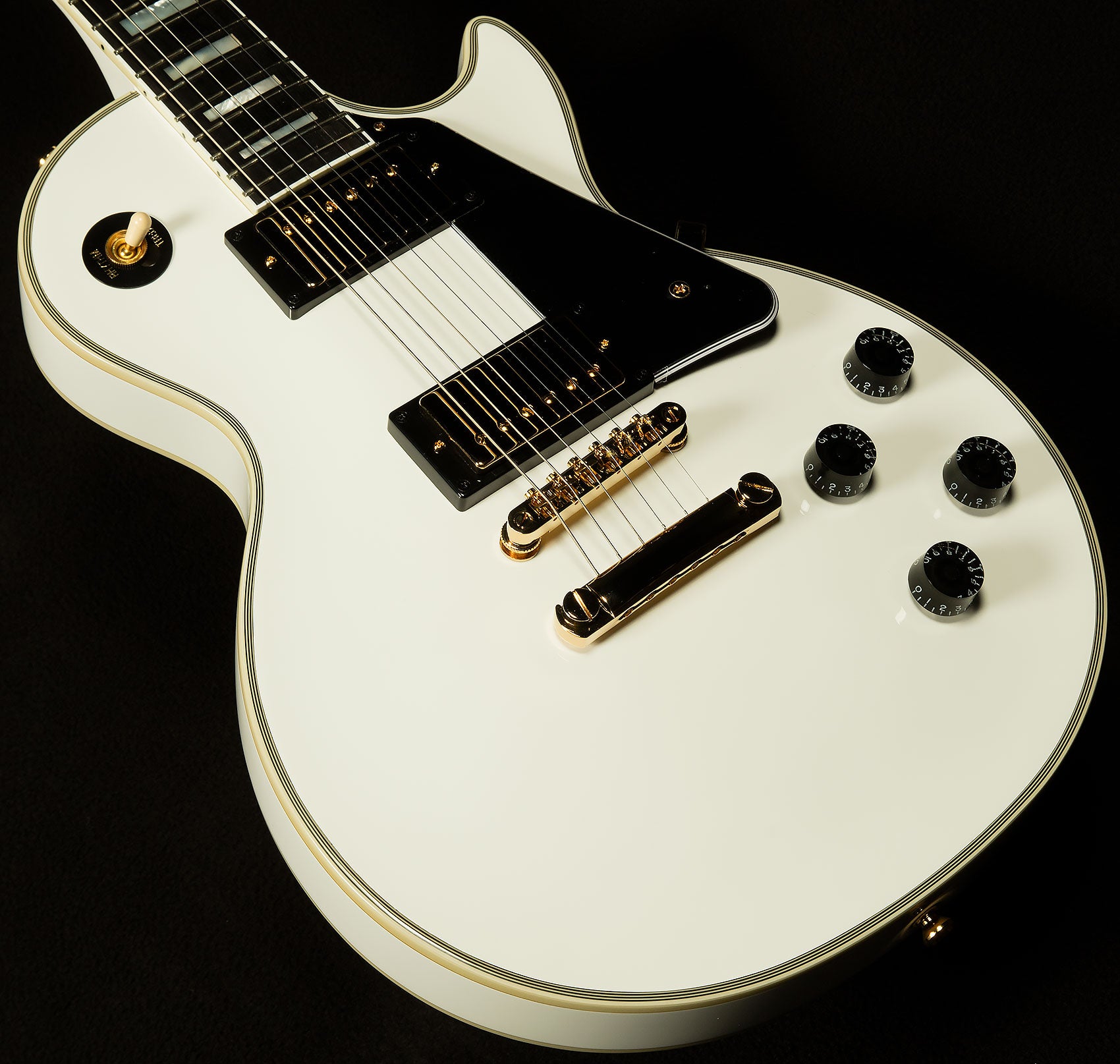 Inspired by Gibson Custom Shop Les Paul Custom