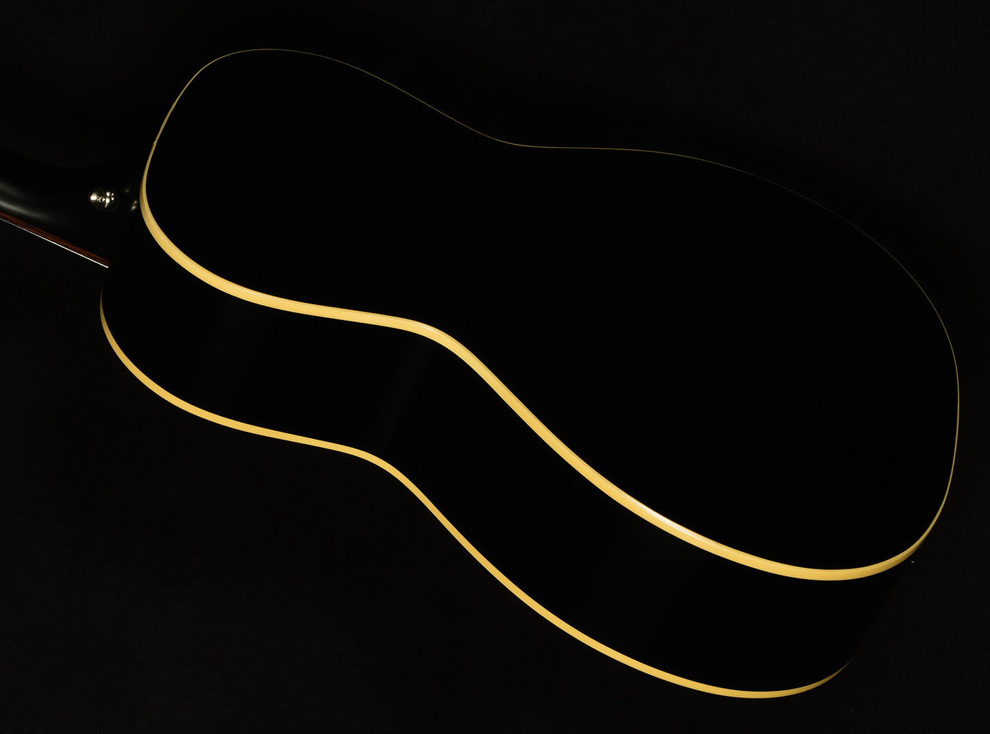 Inspired by Gibson L-00 Standard