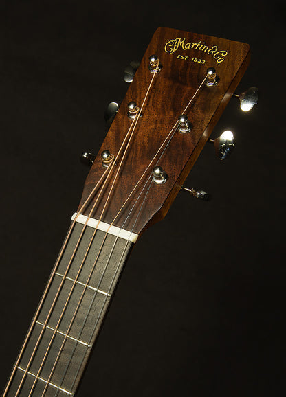 Custom Shop D-18