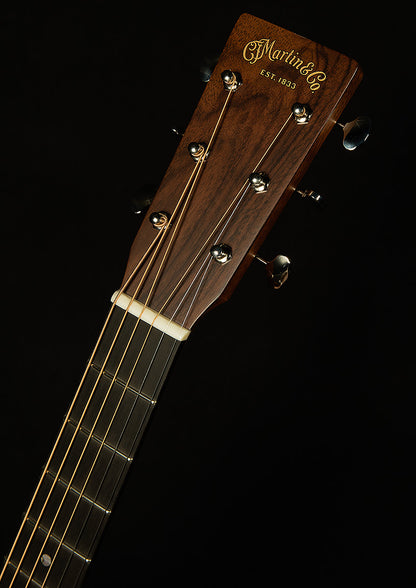 Custom Shop D-18