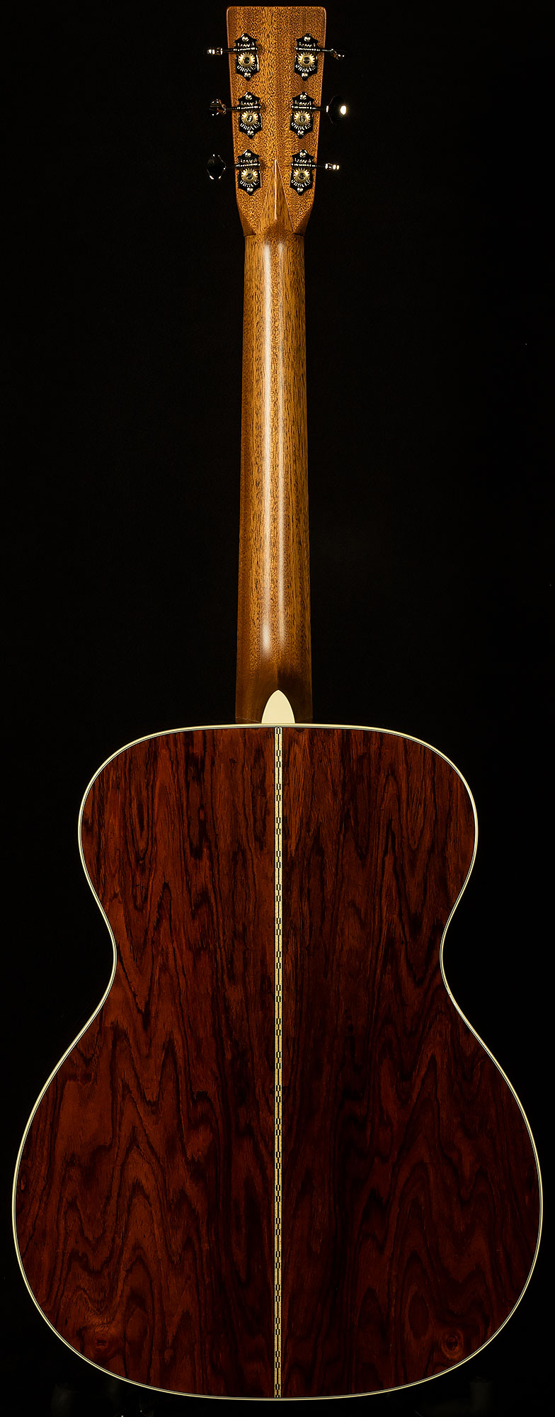 Custom Shop OM-28