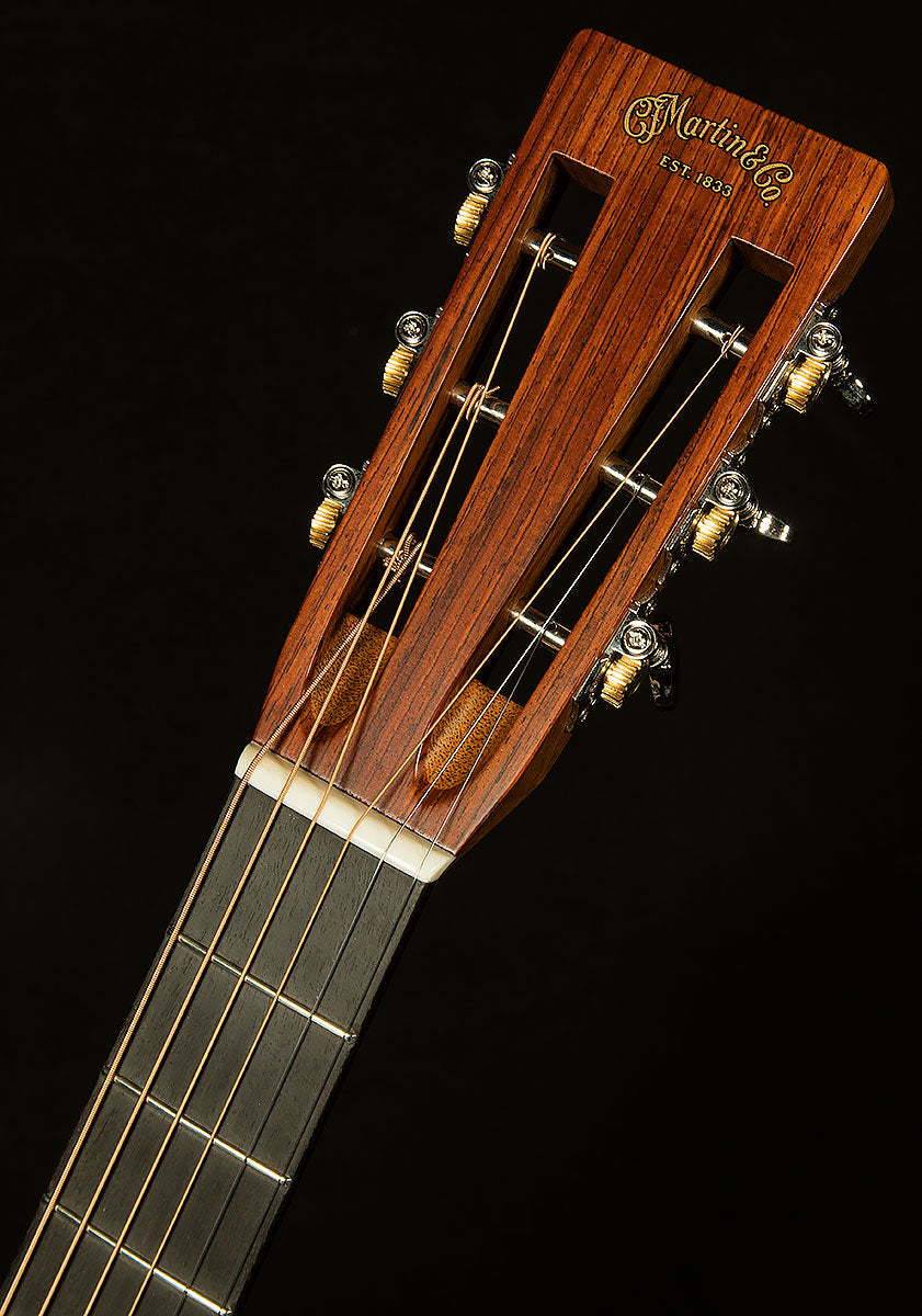 Custom Shop 000-28 12-Fret