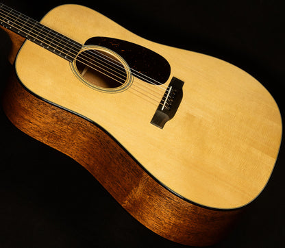 Standard Series Super D-18