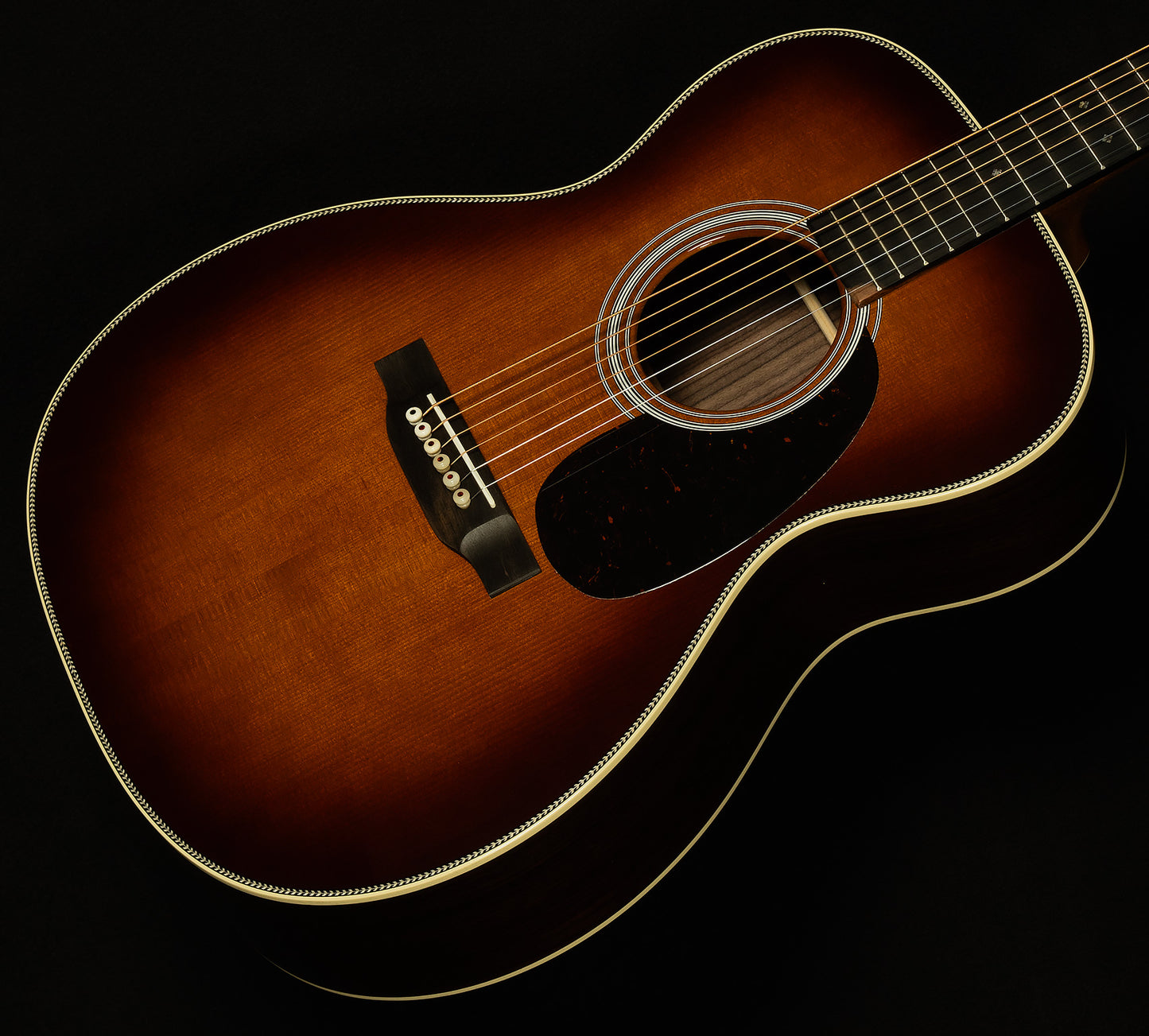 Standard Series 000-28 - 1933 Ambertone