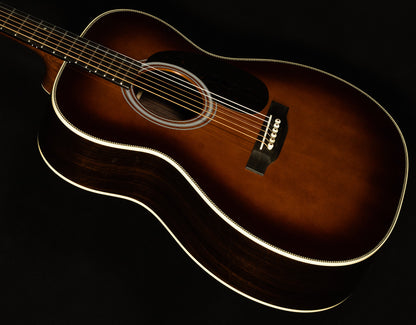 Standard Series 000-28 - 1933 Ambertone