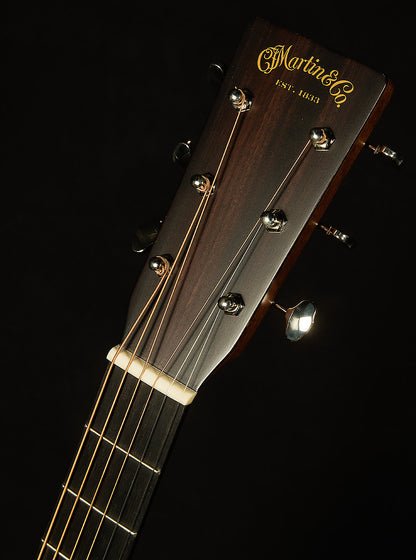 Custom Shop D-18