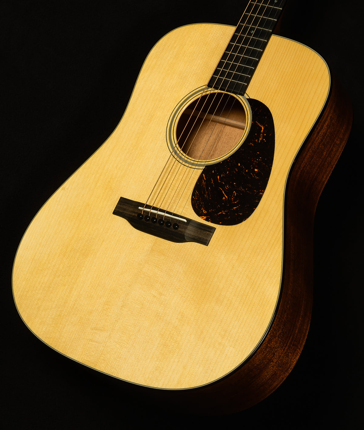 Custom Shop D-18