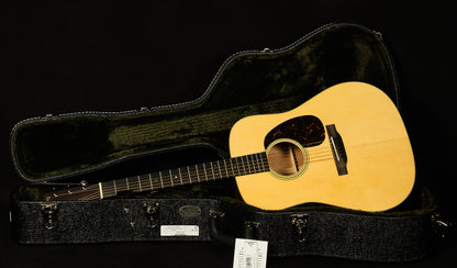 Custom Shop D-18