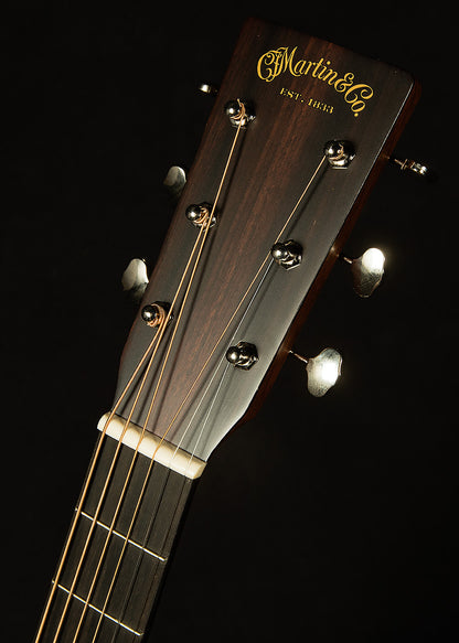 Custom Shop D-18