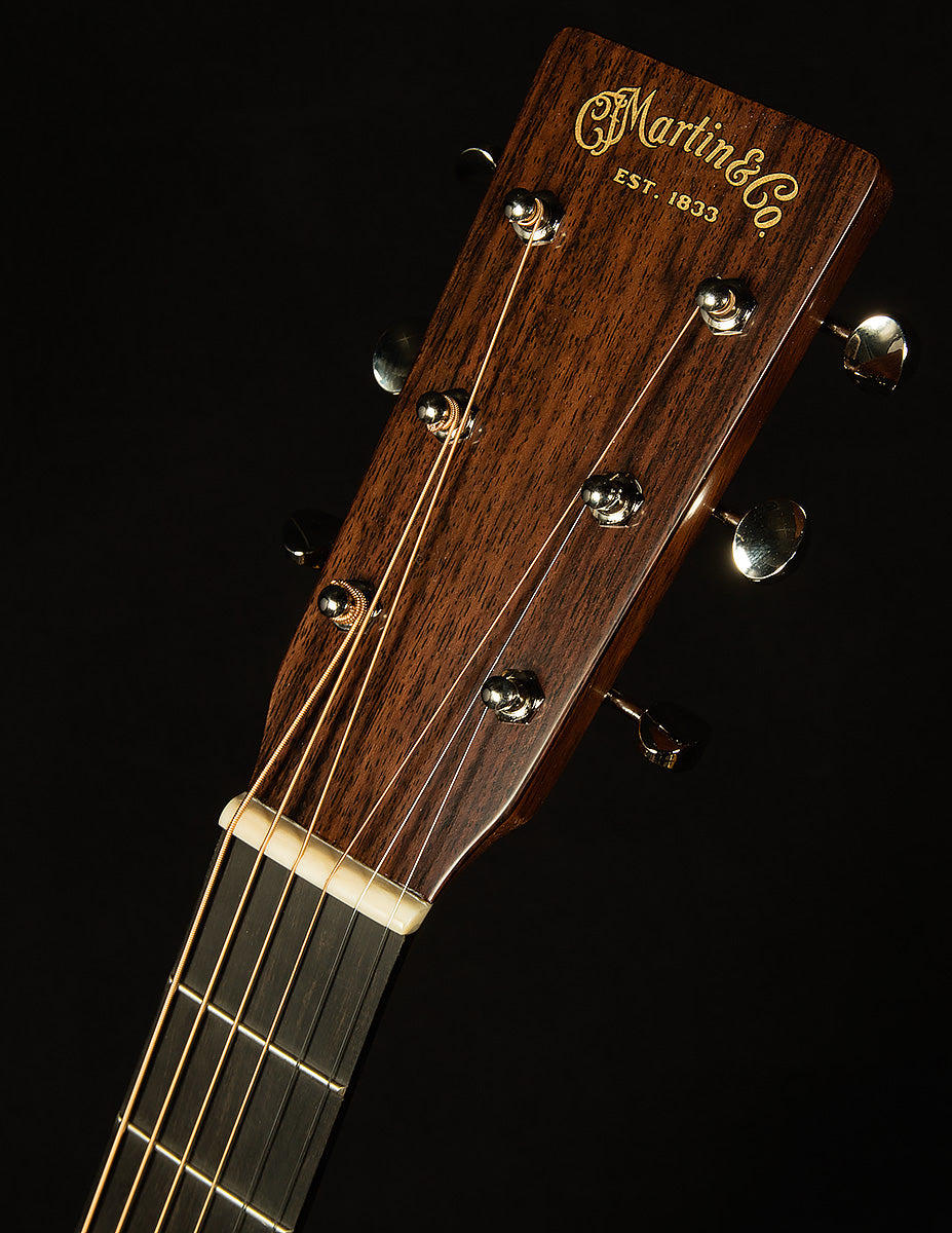 Custom Shop 0-18