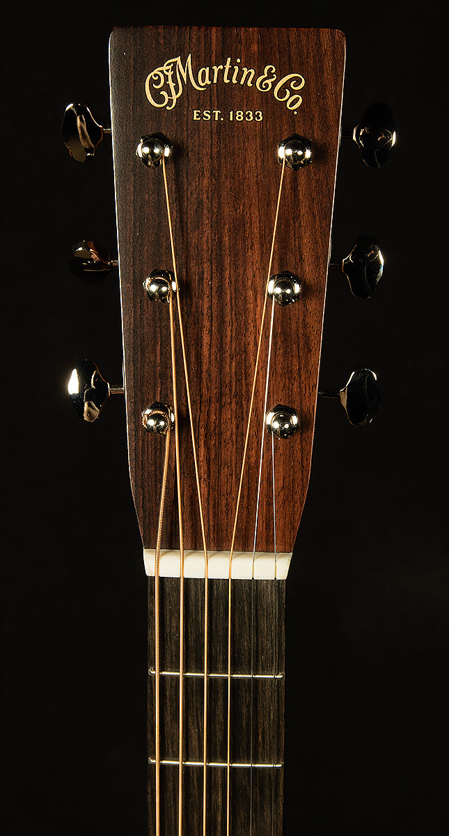 Standard Series D-28 - 1933 Ambertone