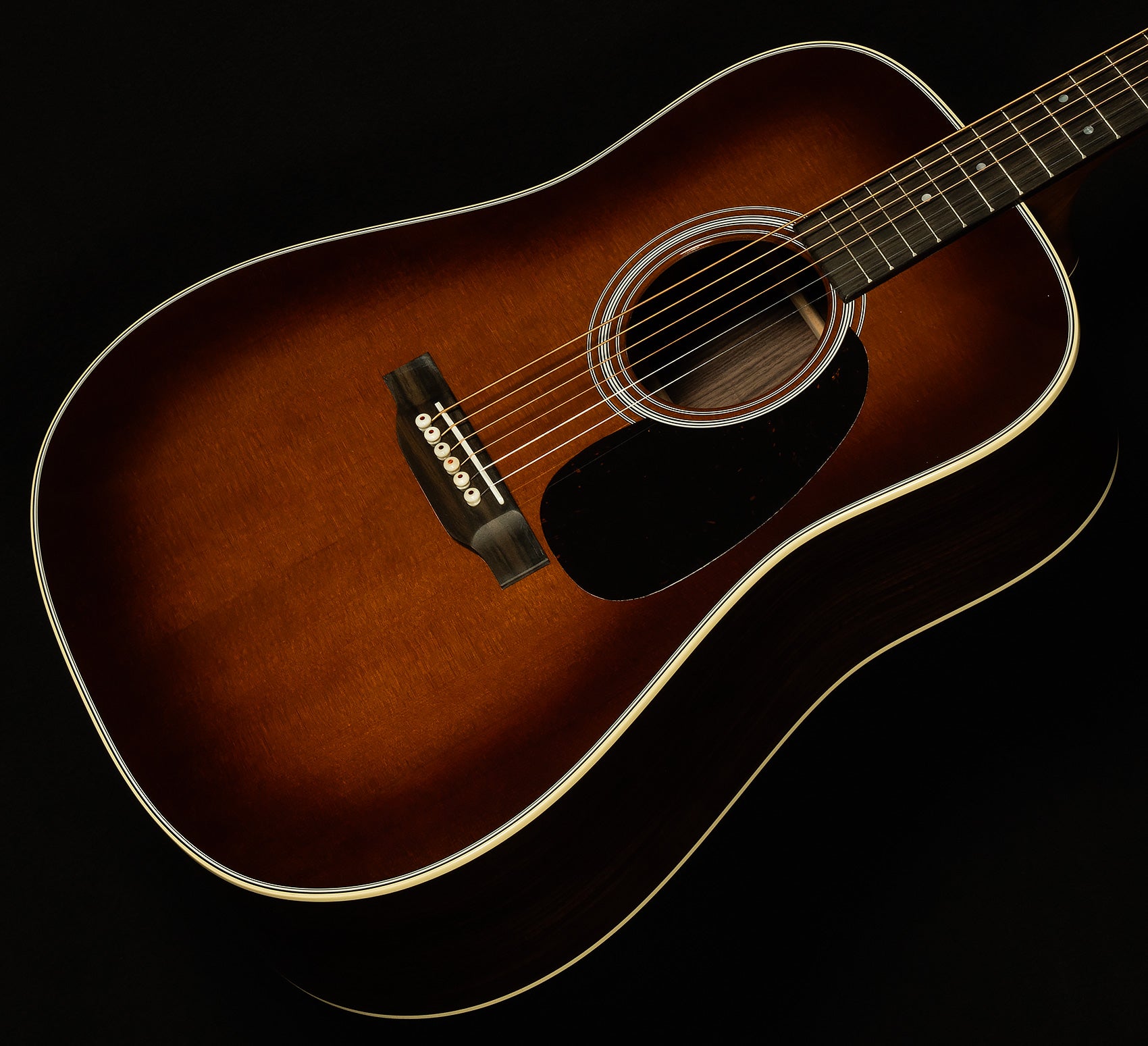 Standard Series D-28 - 1933 Ambertone