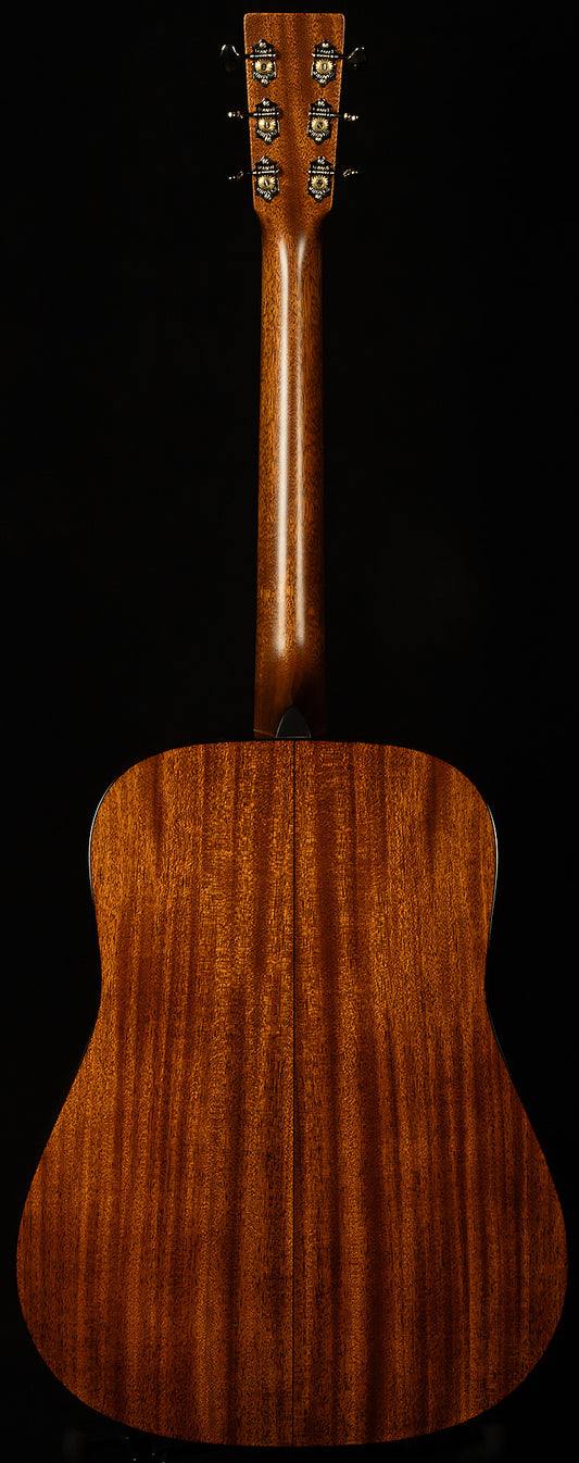 Standard Series D-18 - 1933 Ambertone