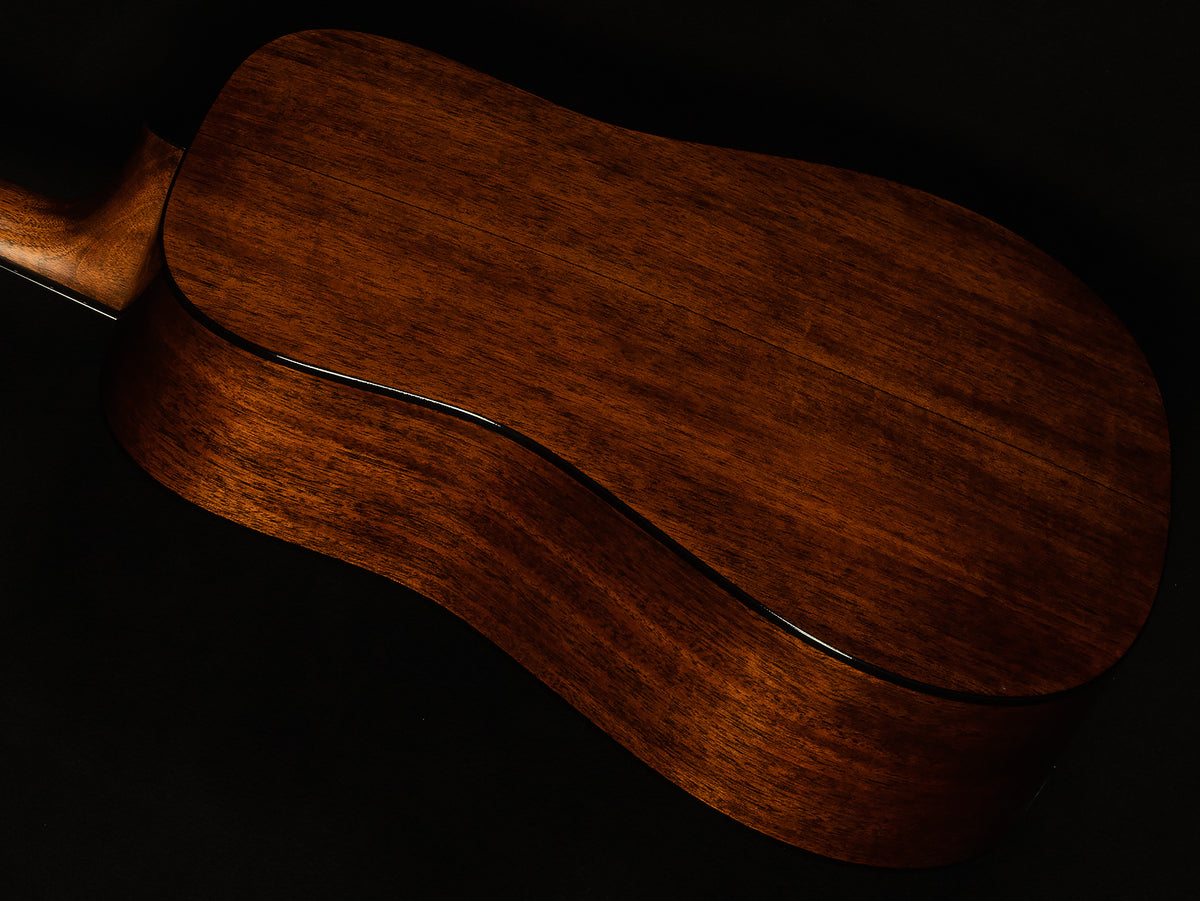 Standard Series D-18 - 1935 Sunburst