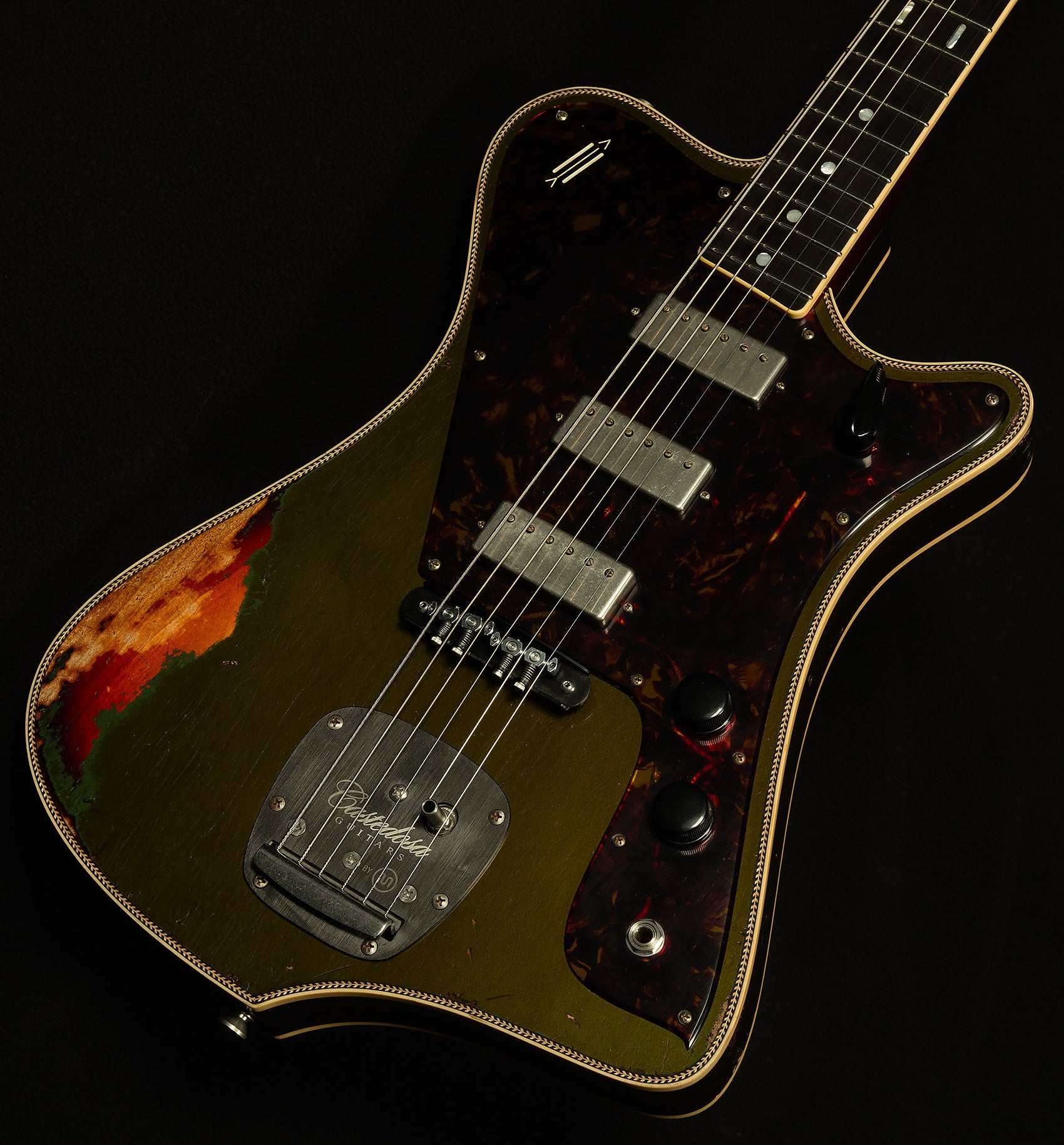 "El Halcón" Baritone