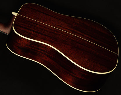 Yairi Masterworks Honduran Dreadnought DYM60HD