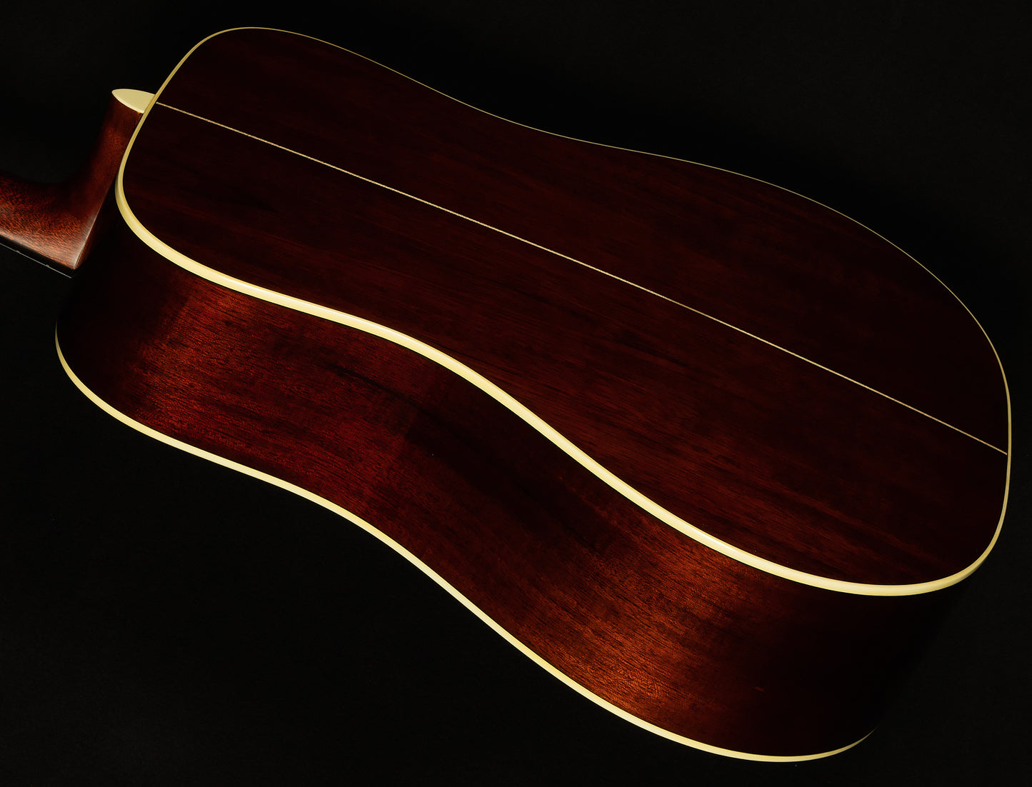 Yairi Masterworks Honduran Dreadnought DYM60HD