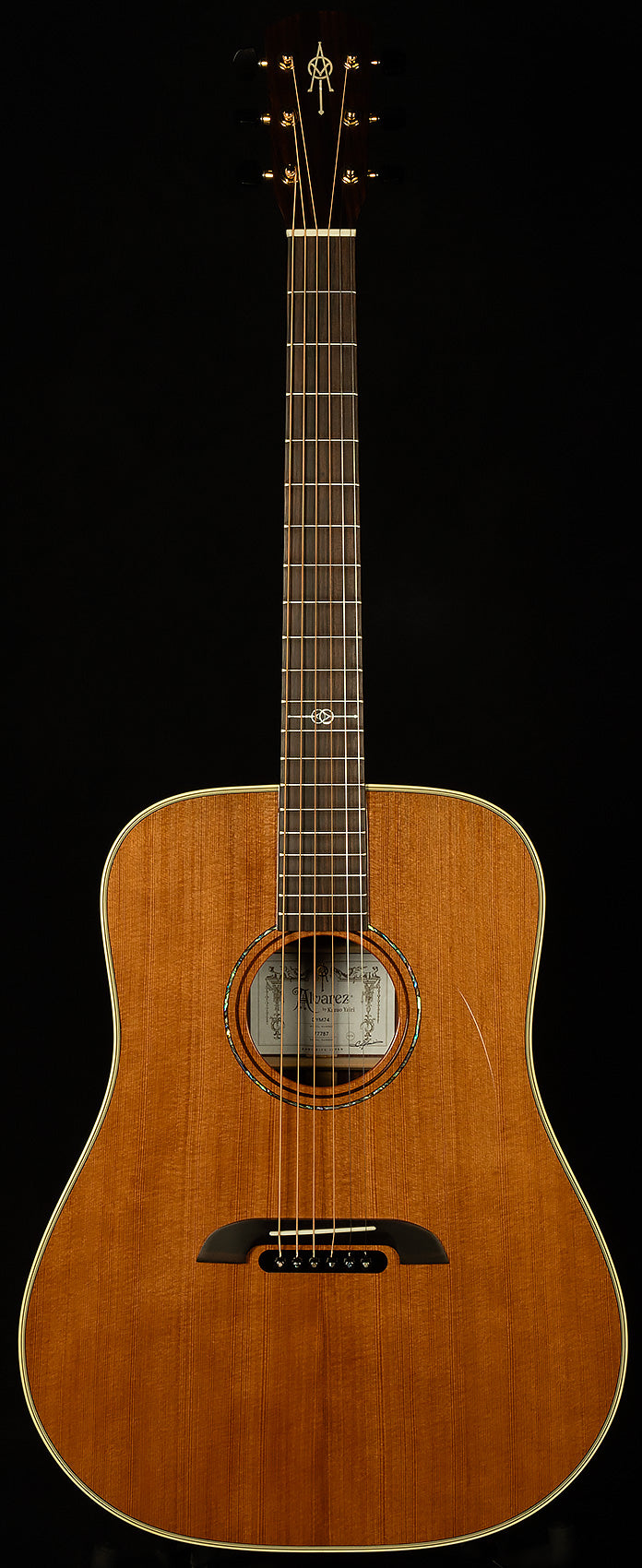 Yairi Masterworks Dreadnought DYM74