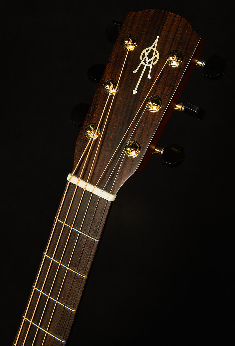 Yairi Masterworks Dreadnought DYM74