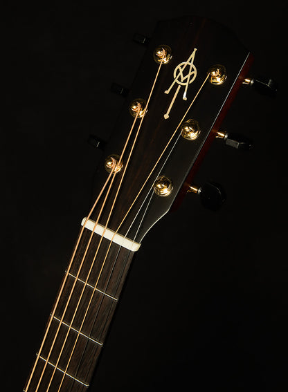 Yairi Masterworks Honduran Dreadnought DYM66HD