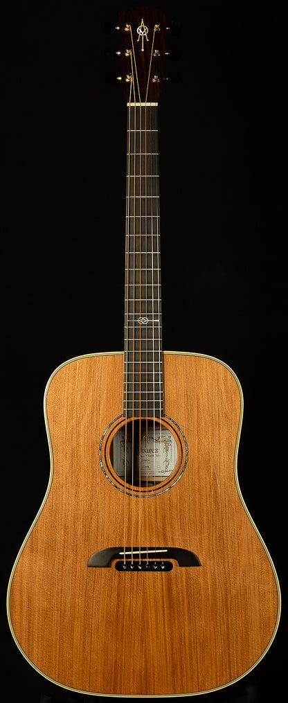 Yairi Masterworks Dreadnought DYM74