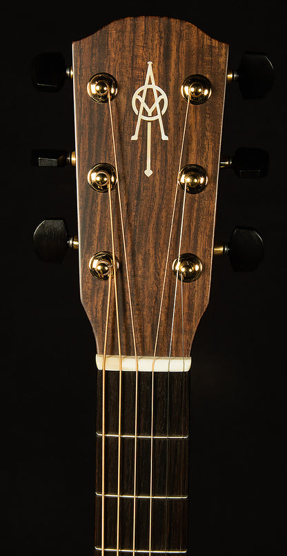 Yairi Masterworks Dreadnought DYM74