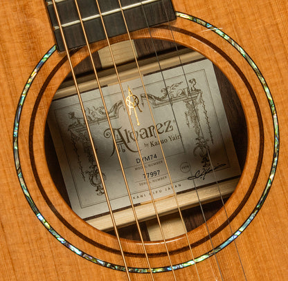 Yairi Masterworks Dreadnought DYM74