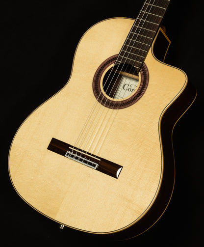 Iberia Series GK Studio Negra