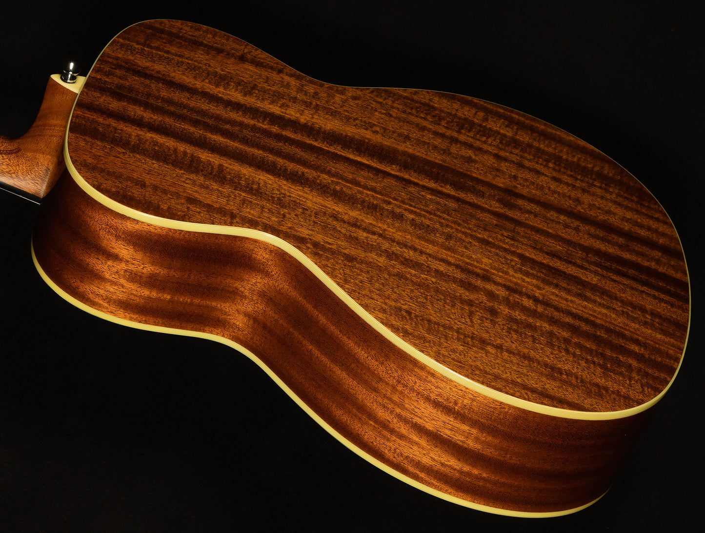Laureate Series LF60E