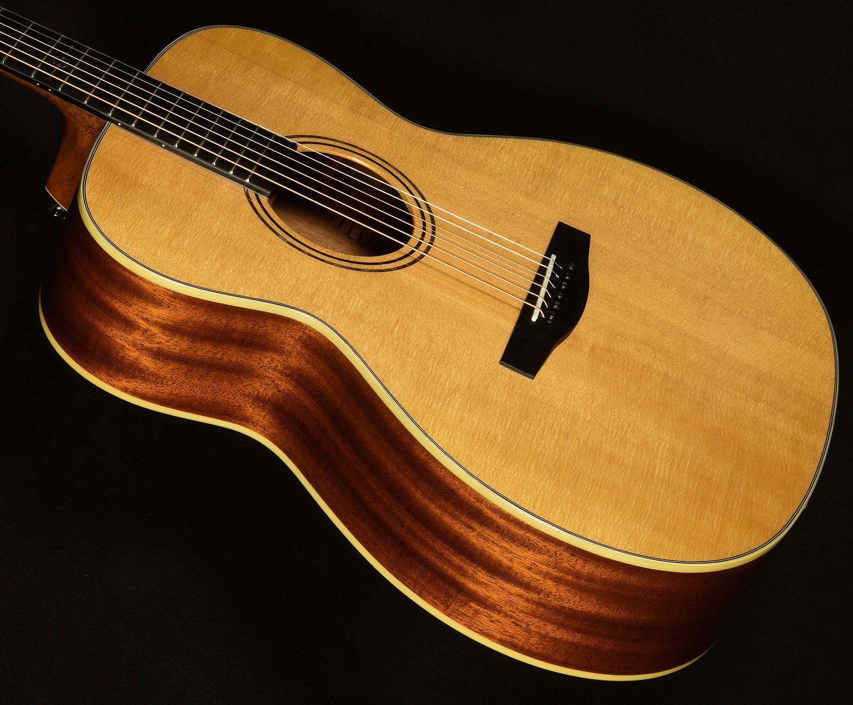 Laureate Series LF60E