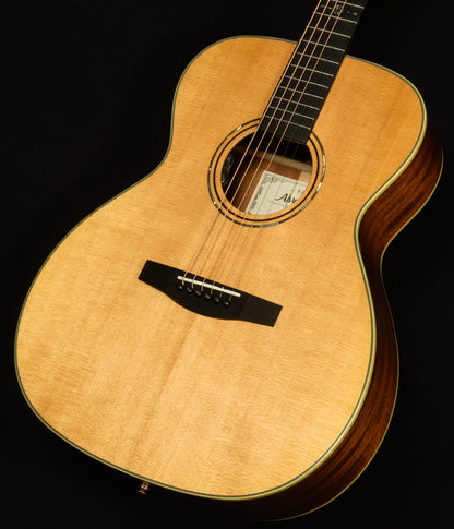 Laureate Series LF60E