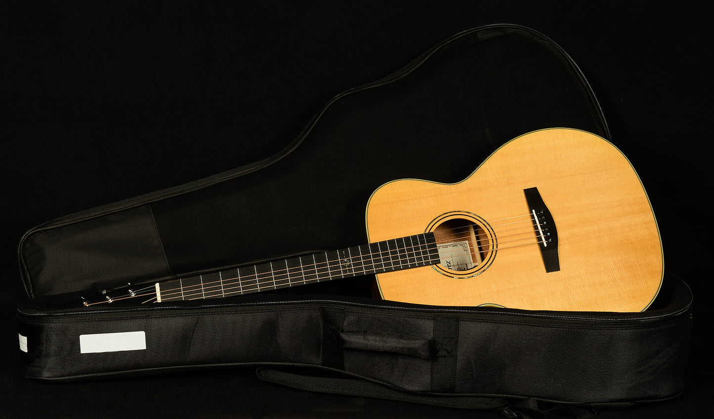 Laureate Series LF60E