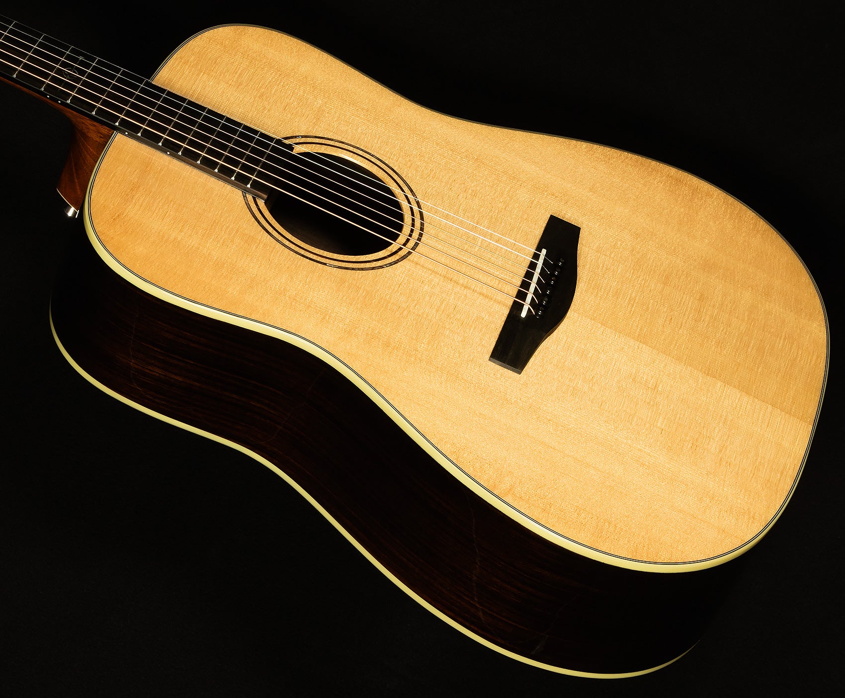 Laureate Series LD70E