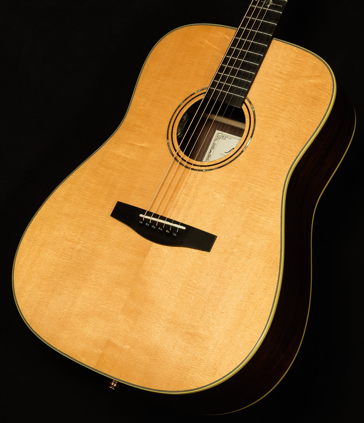 Laureate Series LD70E