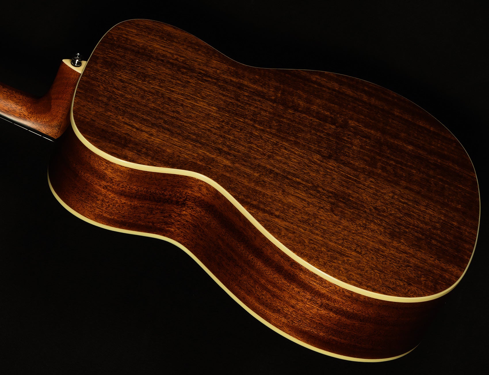 Laureate Series LF60e