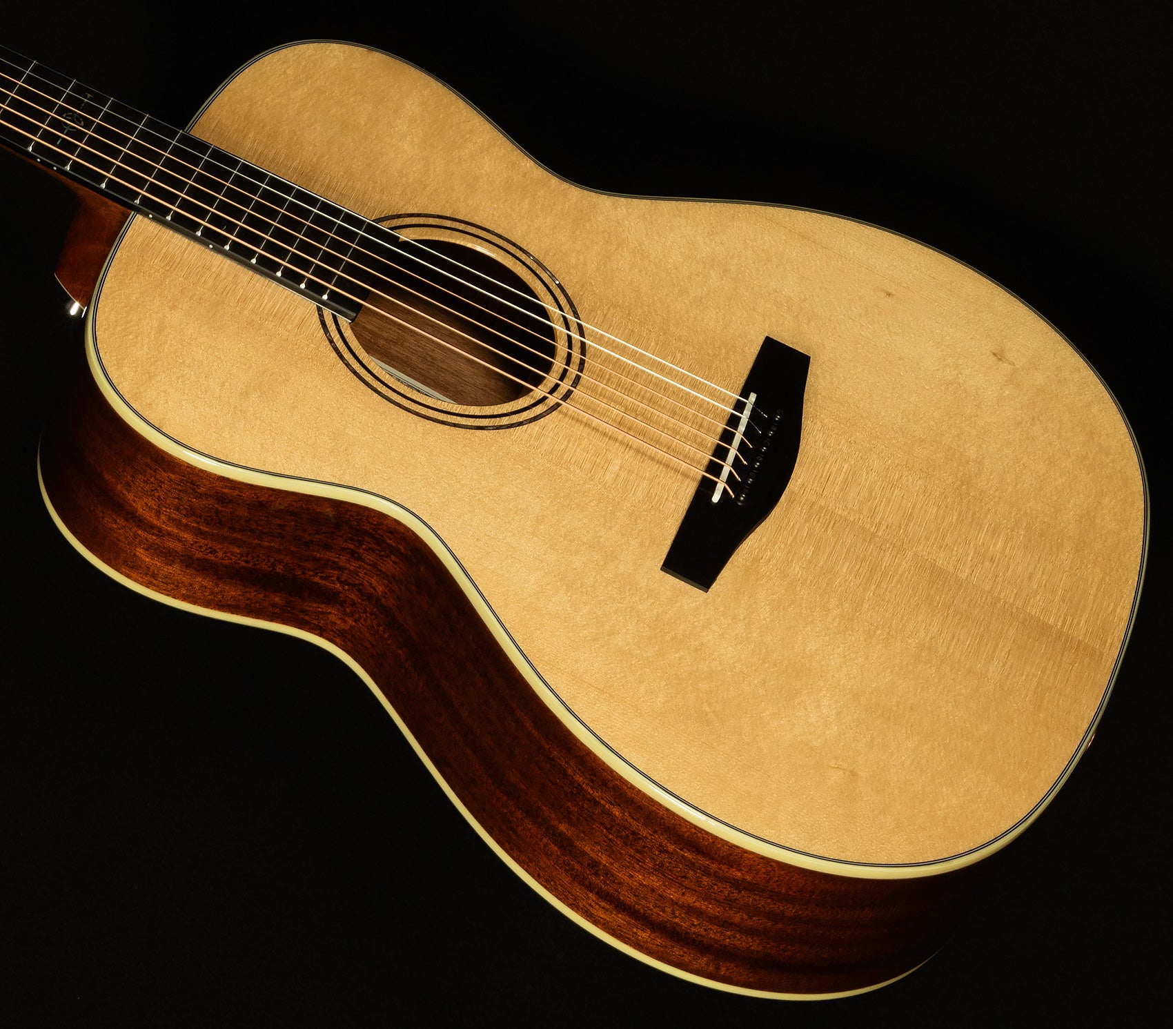 Laureate Series LF60e