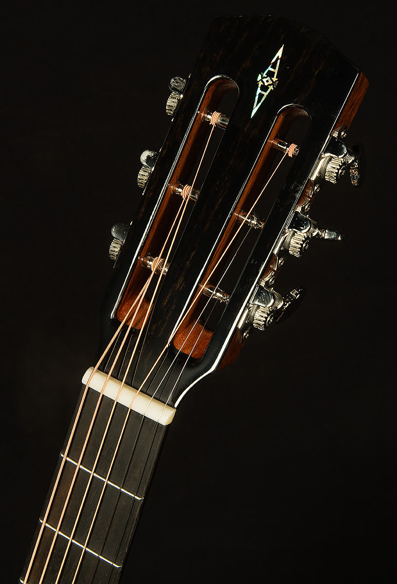 Laureate Series LT66E Daybreak