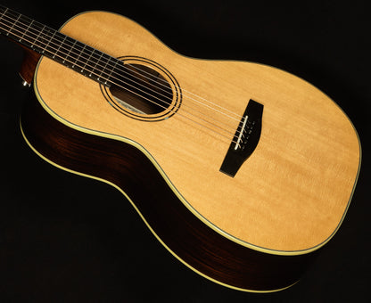 Laureate Series LP70E