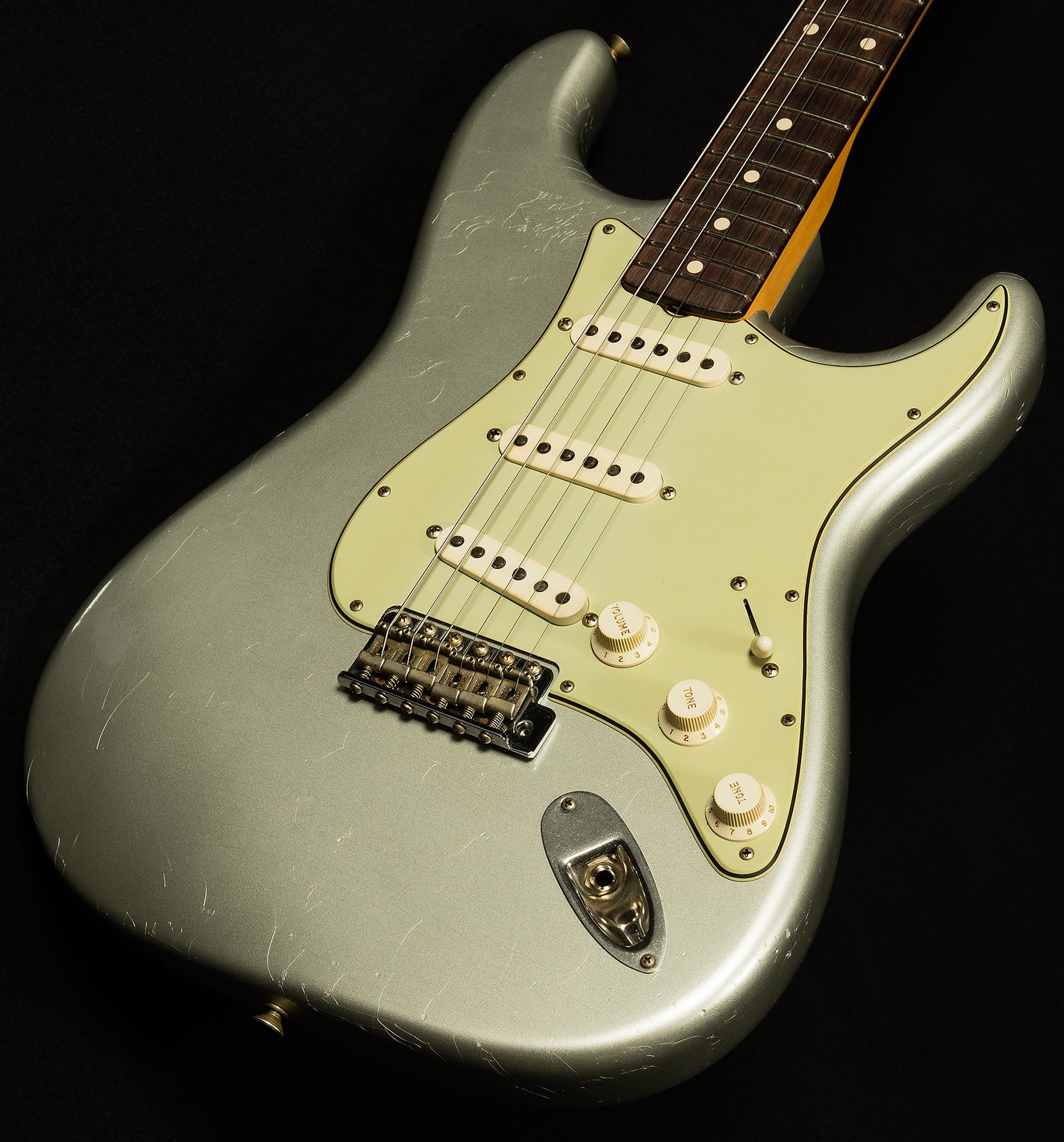 Masterbuilt 1961 Stratocaster by Greg Fessler - Journeyman Relic